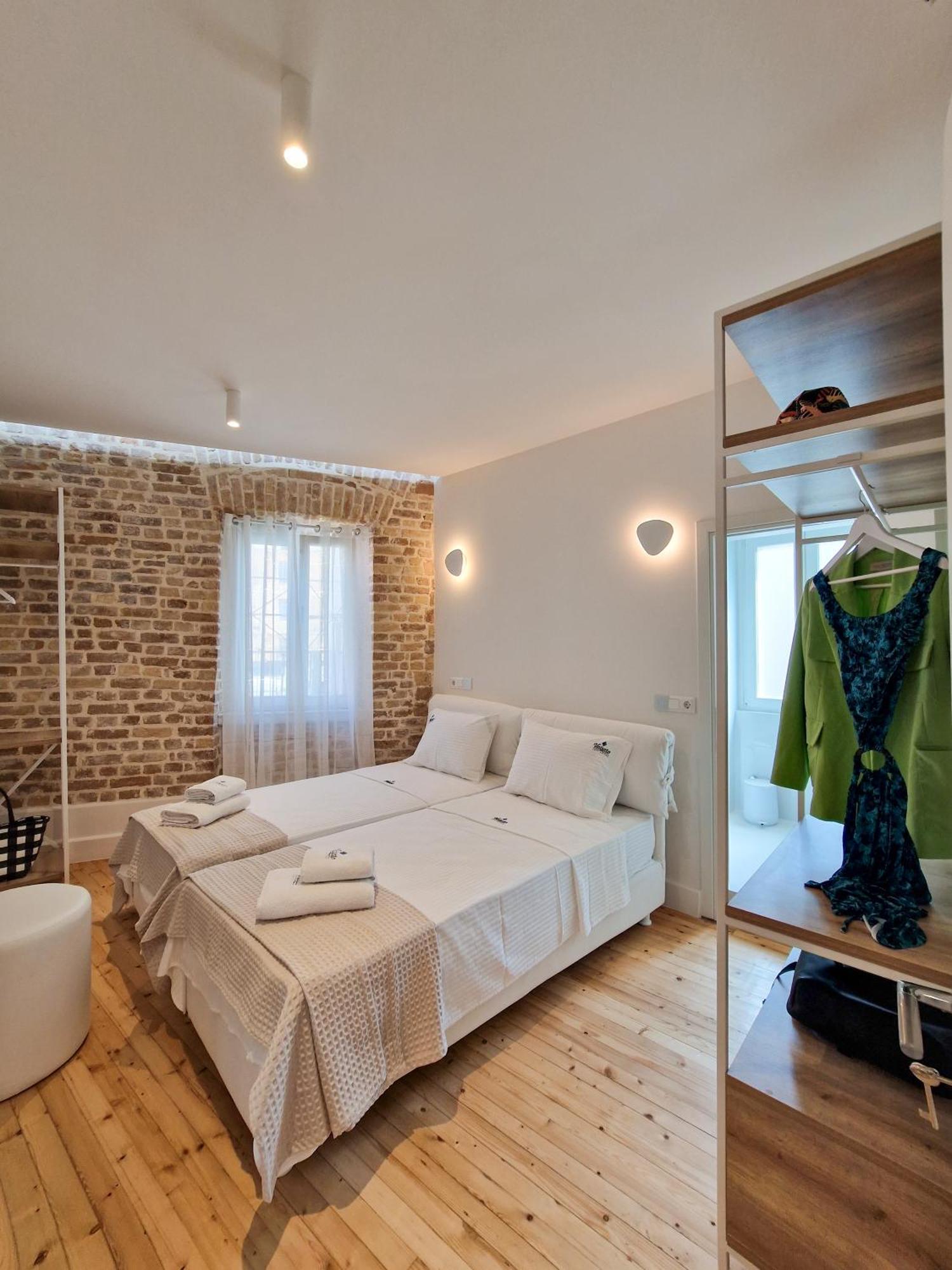 Vailato Swan White Suite Corfu  外观 照片