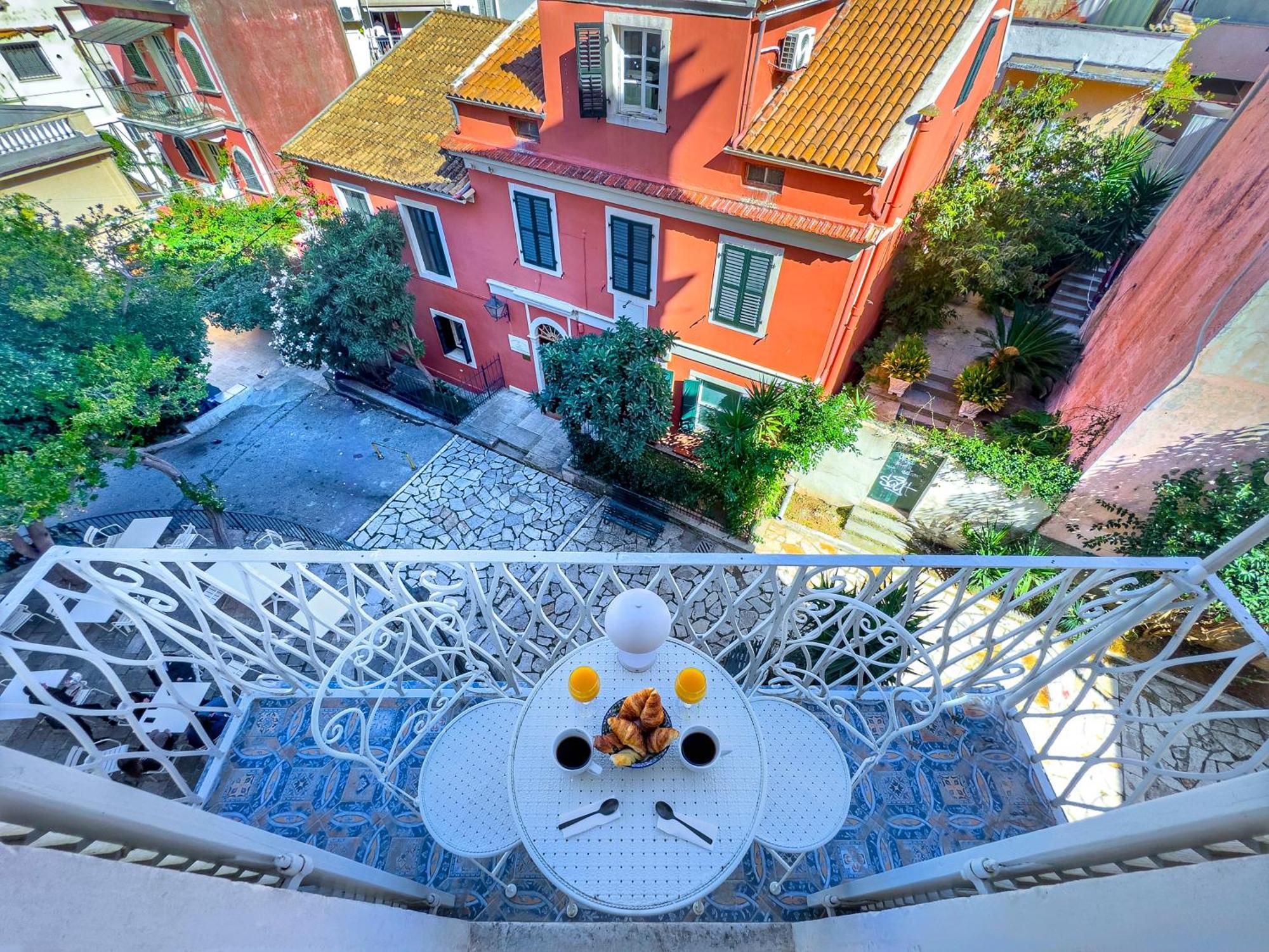 Vailato Swan White Suite Corfu  外观 照片