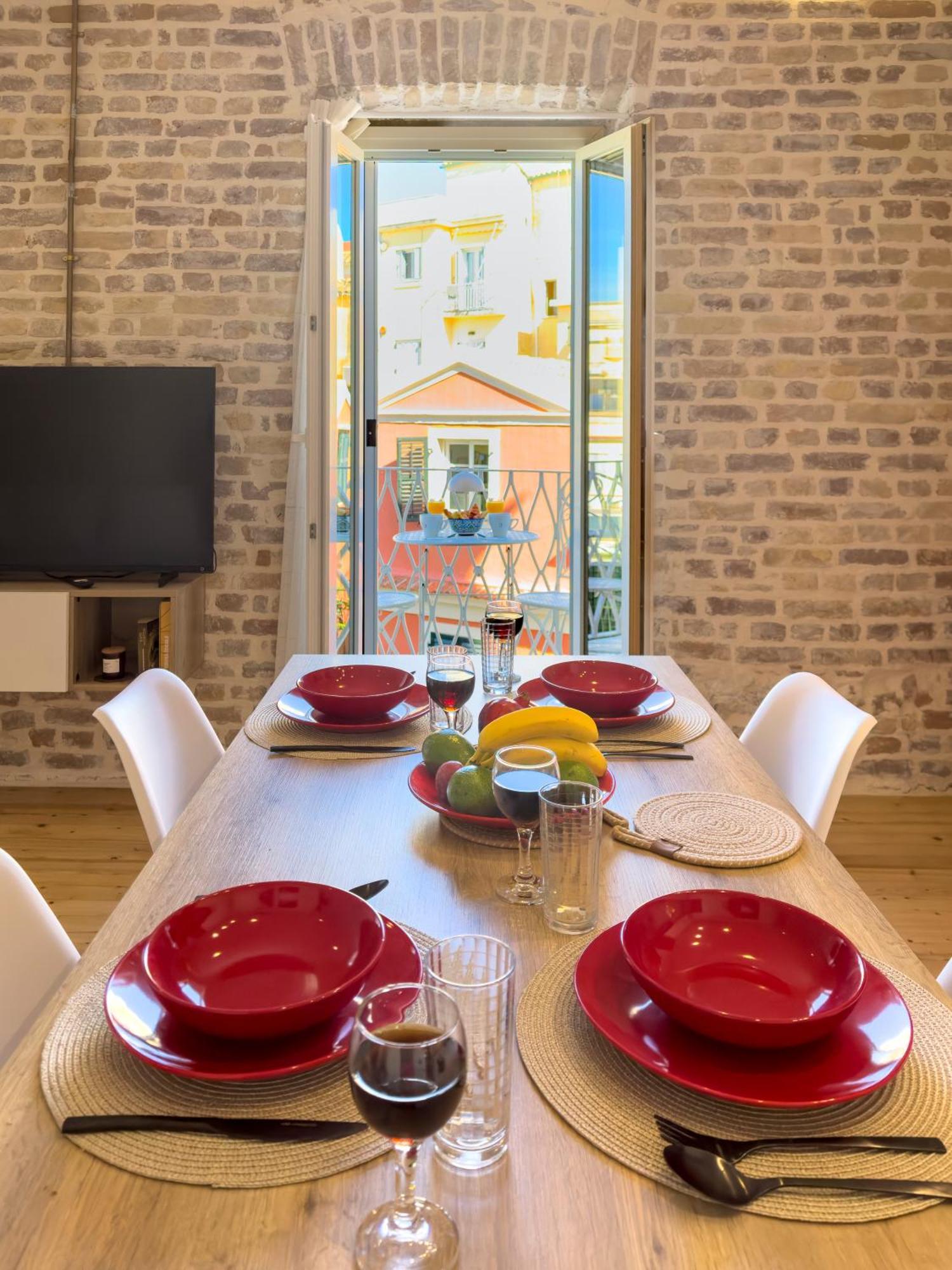 Vailato Swan White Suite Corfu  外观 照片